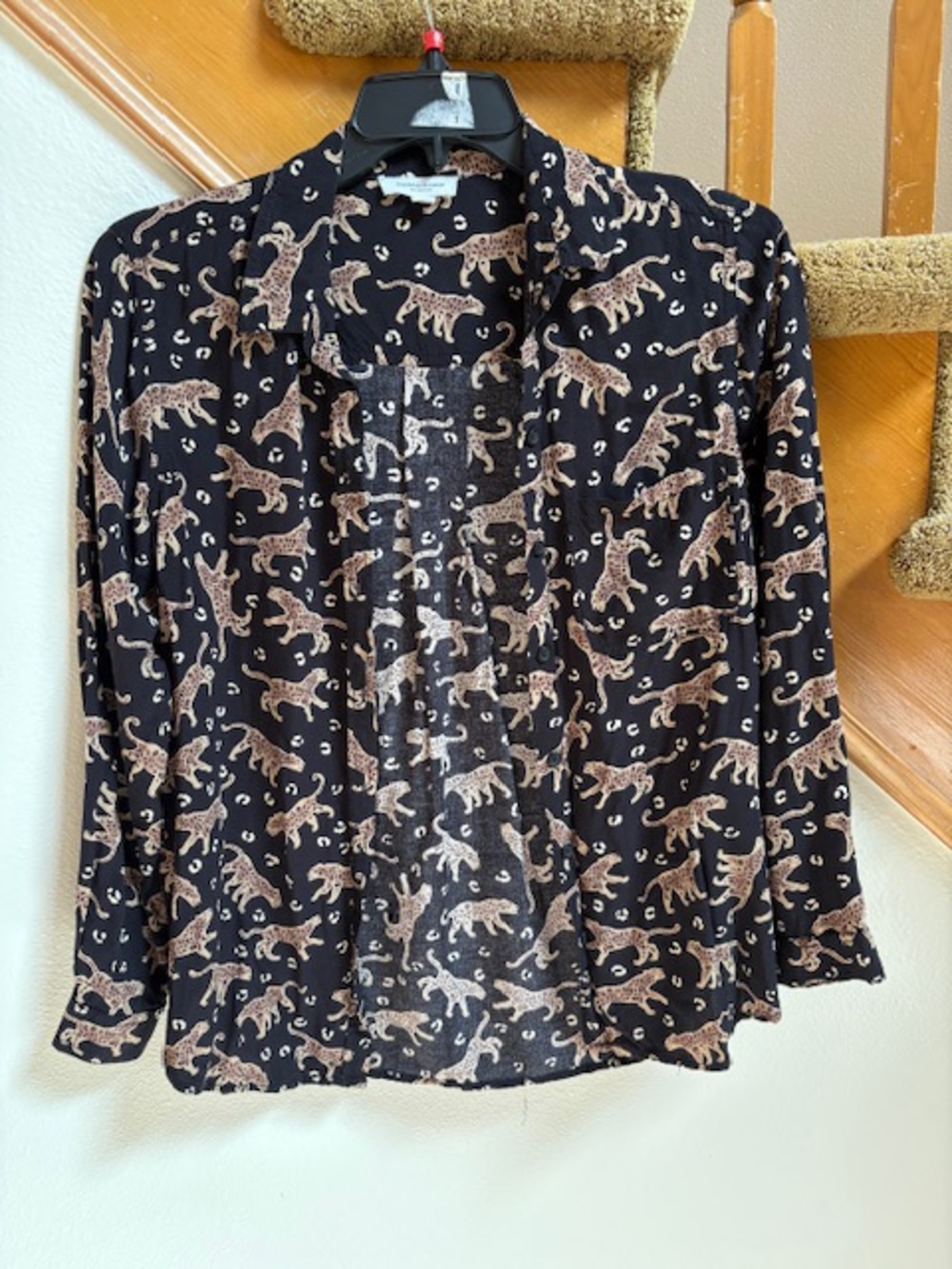Women's Black Button-Down Long Sleeve Blouse with Cheetah Print like new size L